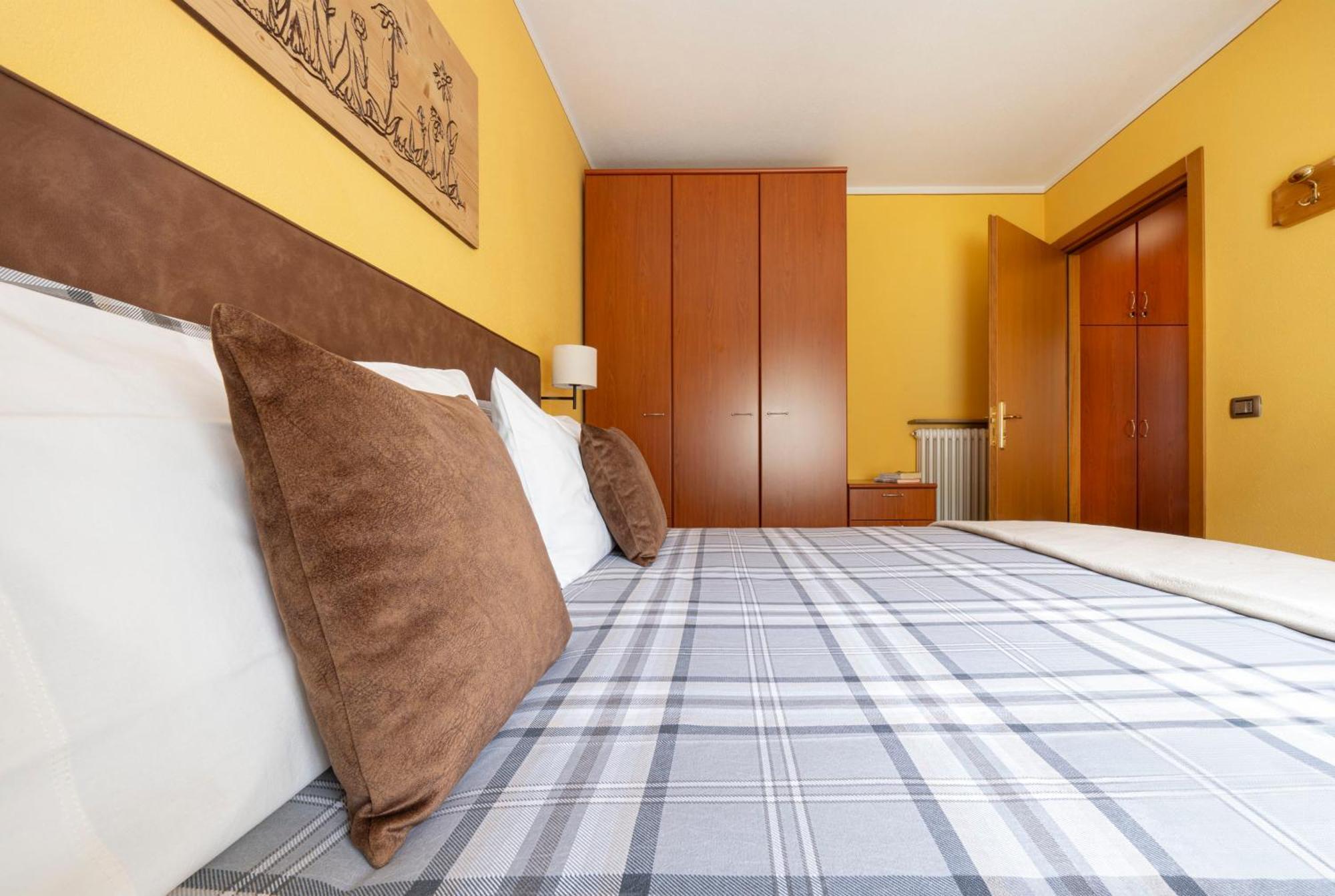 Chalet Rosita Livigno Exterior photo
